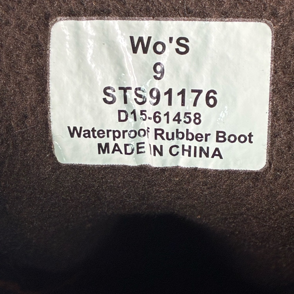 Sperry Black and Brown Duck Boots - Picture 9 of 16